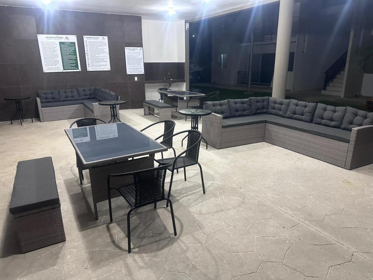 Vive Tus Vacaciones, Depa Nuevo Playa Del Carmen Apartment Luaran gambar